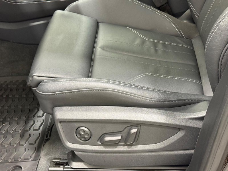 Audi Q5 Vehicle Image 21