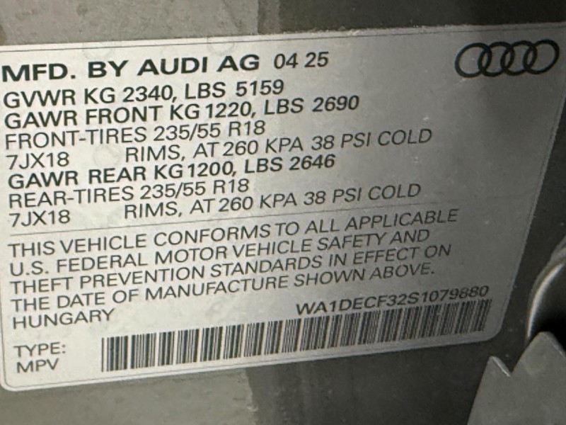 Audi Q3 Vehicle Image 22