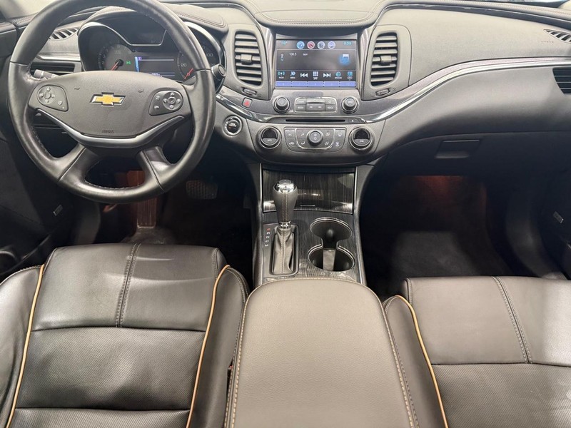 Chevrolet Impala Vehicle Image 10