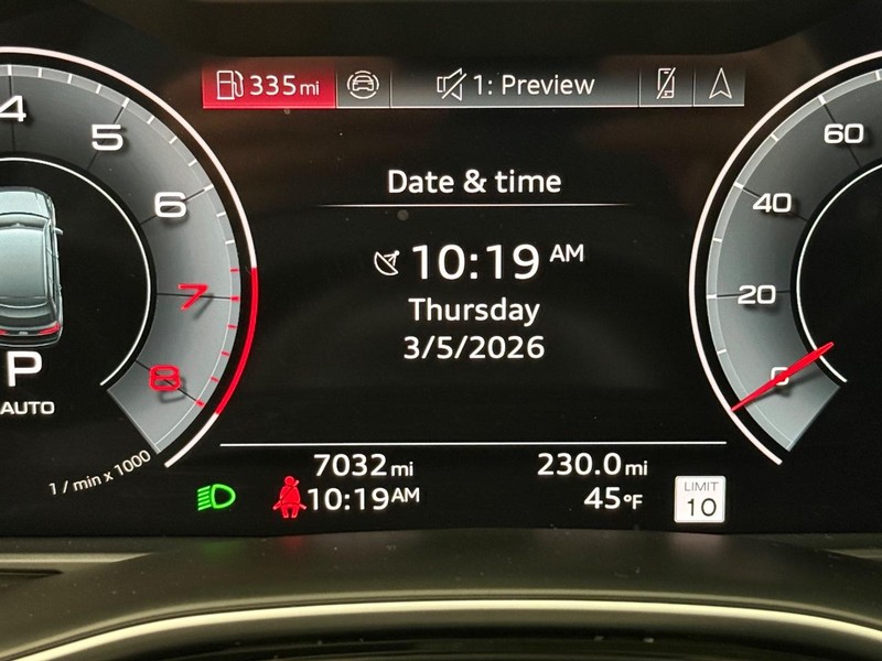 Audi Q7 Vehicle Image 17