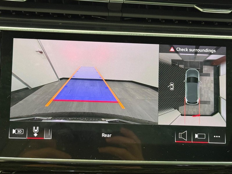 Audi Q7 Vehicle Image 19