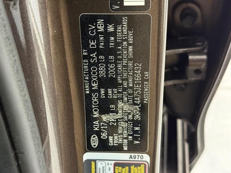 Kia Forte Vehicle Image 22