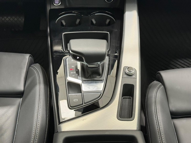 Audi A5 Sportback Vehicle Image 11
