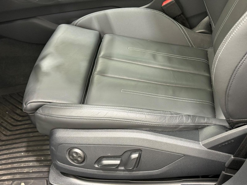 Audi A5 Sportback Vehicle Image 21