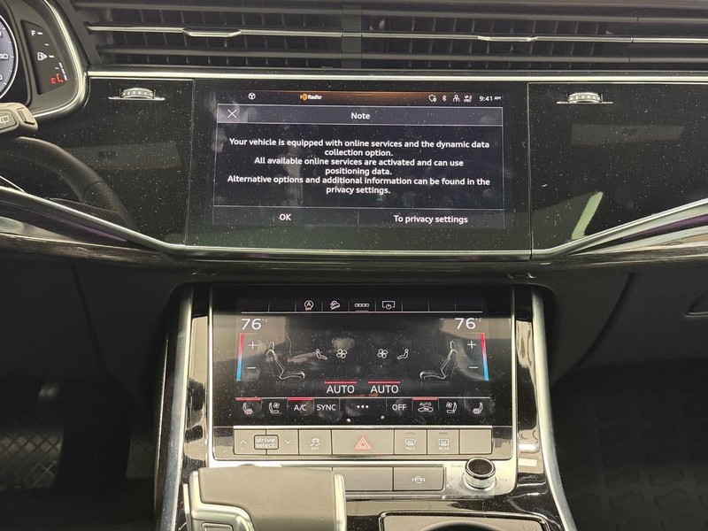 Audi Q8 Vehicle Image 10