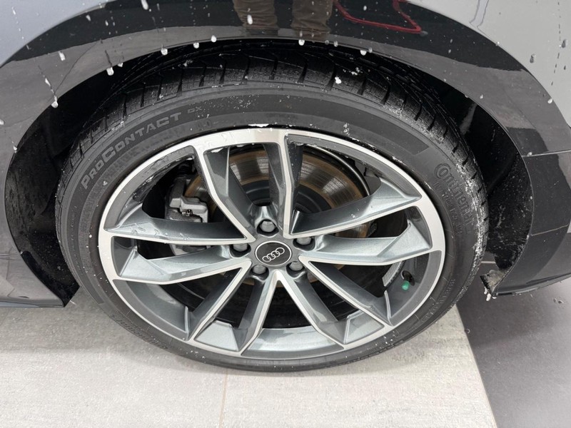 Audi A5 Cabriolet Vehicle Image 5