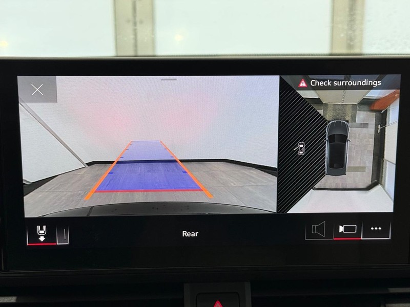 Audi A5 Cabriolet Vehicle Image 17