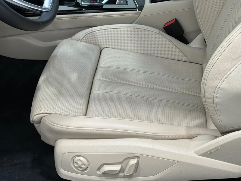 Audi A5 Cabriolet Vehicle Image 19