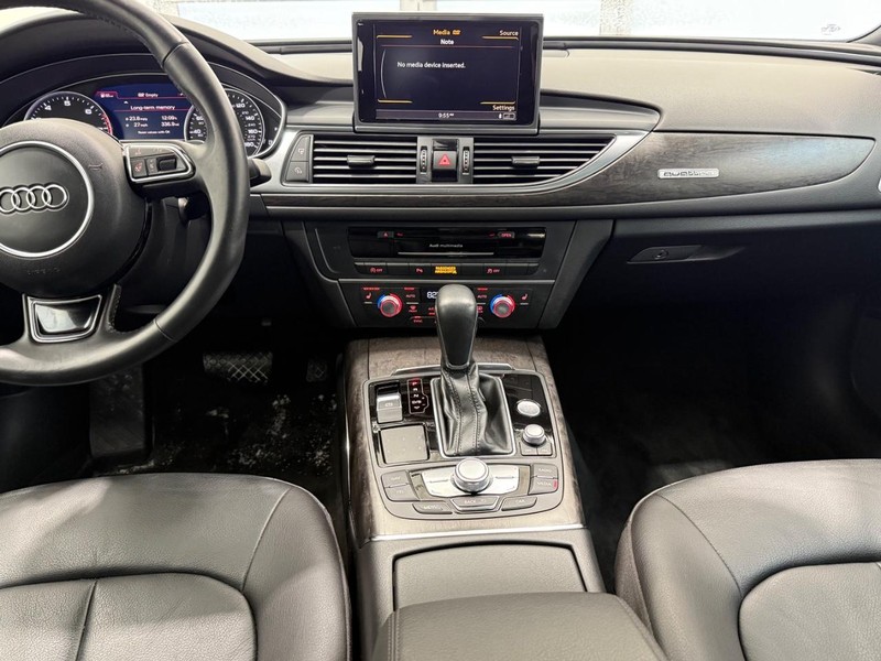 Audi A6 Vehicle Image 9