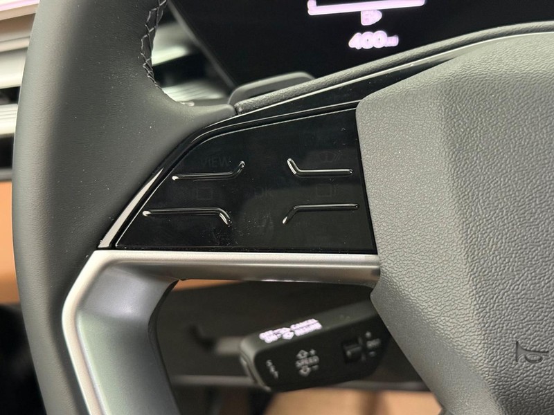 Audi A6 Sedan Vehicle Image 10