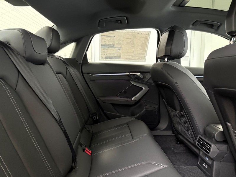 Audi A3 Vehicle Image 4