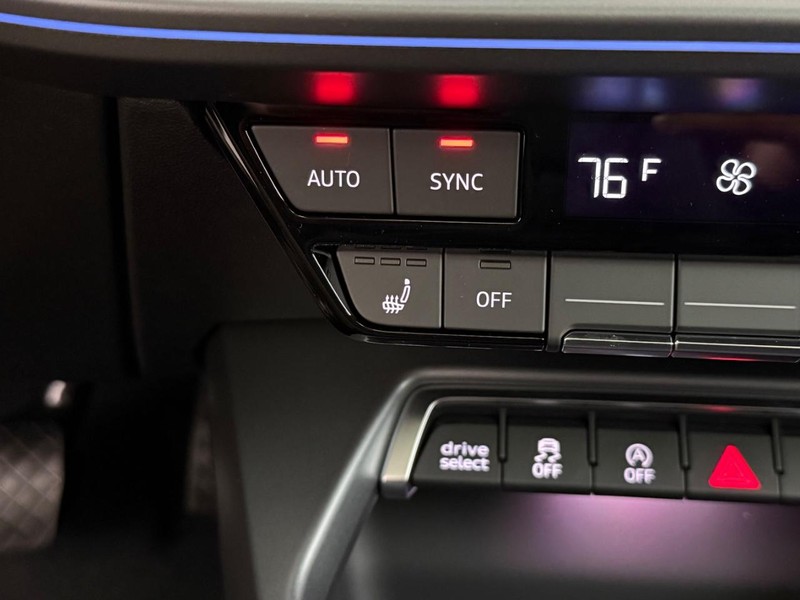 Audi A3 Vehicle Image 13