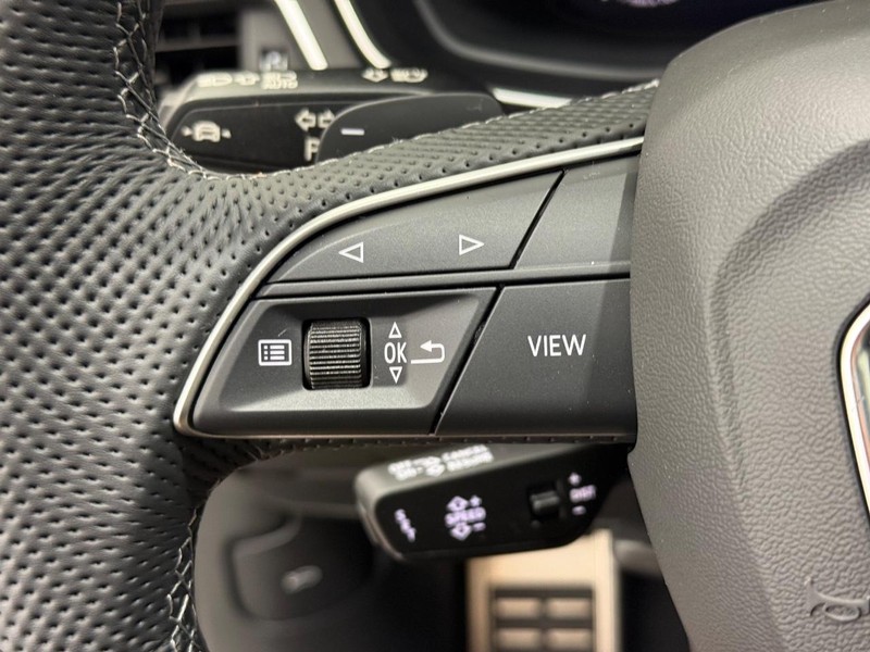 Audi S4 Sedan Vehicle Image 15