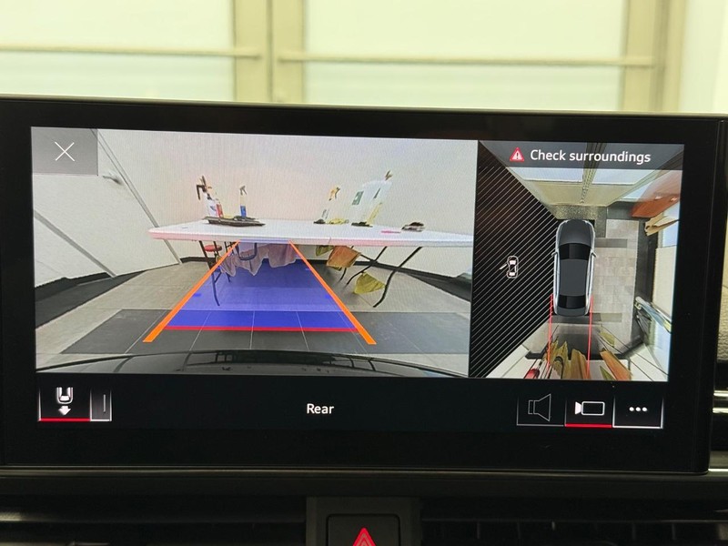 Audi S4 Sedan Vehicle Image 19