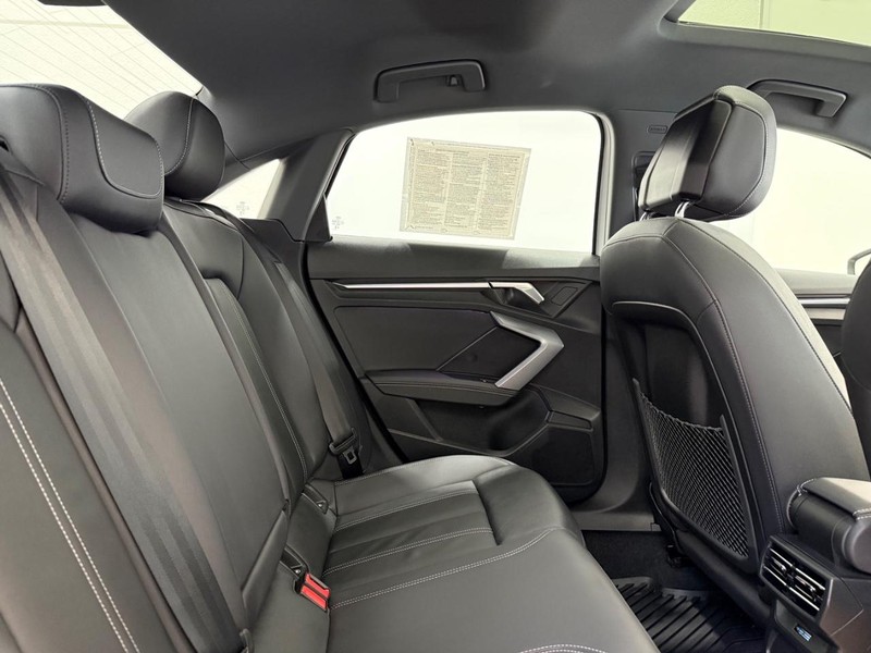 Audi A3 Vehicle Image 8