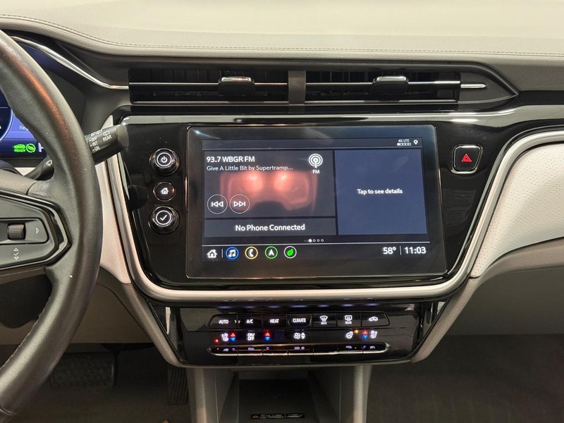 Chevrolet Bolt EUV Vehicle Image 10