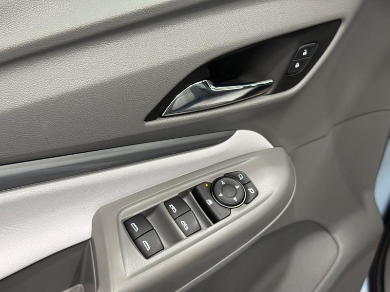 Chevrolet Bolt EUV Vehicle Image 14