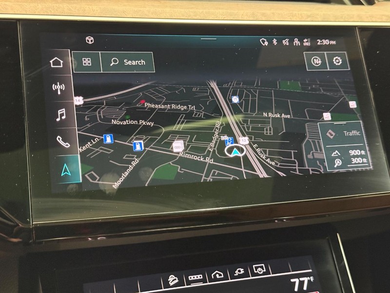 Audi e-tron Vehicle Image 17