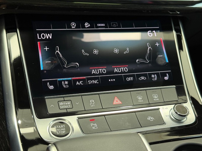 Audi Q7 Vehicle Image 18