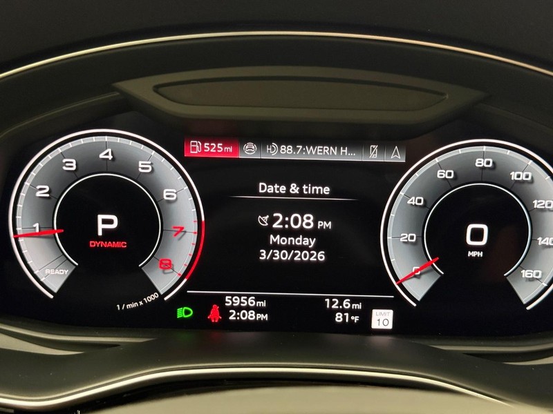 Audi Q7 Vehicle Image 21