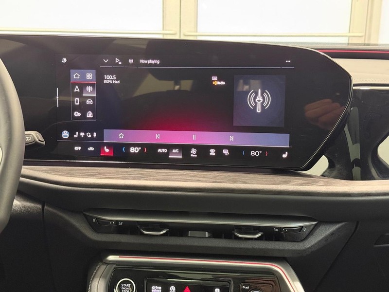 Audi Q5 Vehicle Image 10