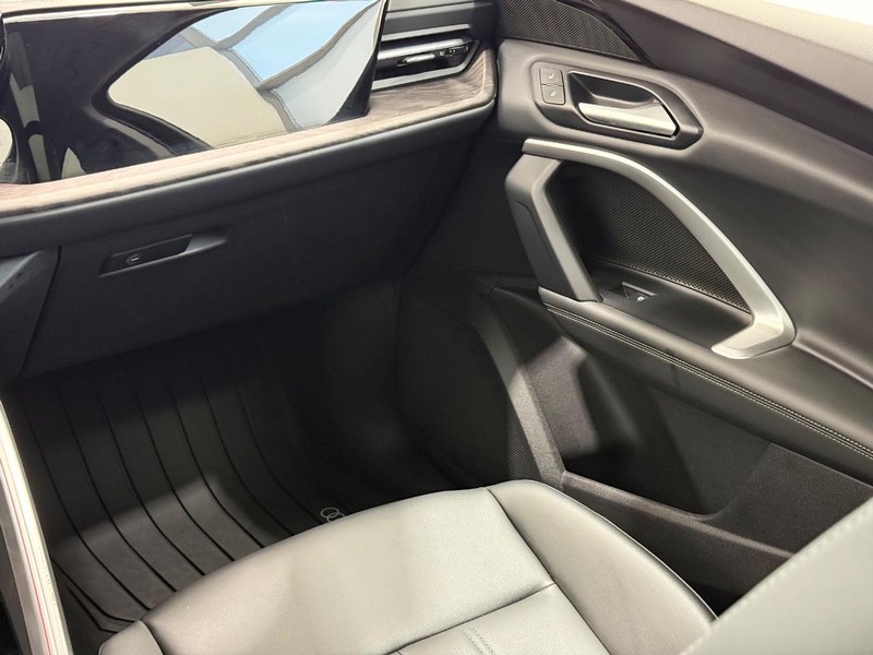 Audi Q5 Vehicle Image 12