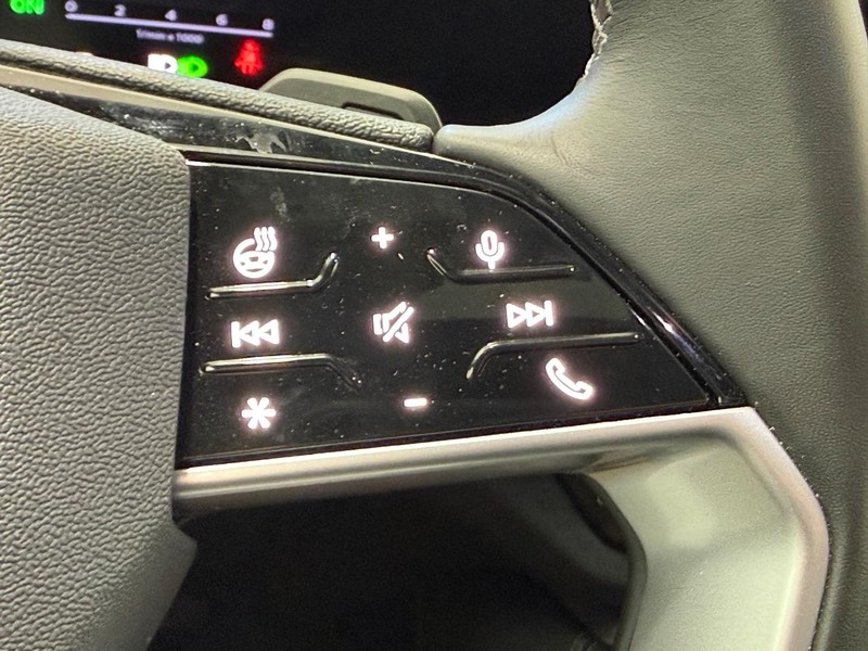 Audi Q5 Vehicle Image 14