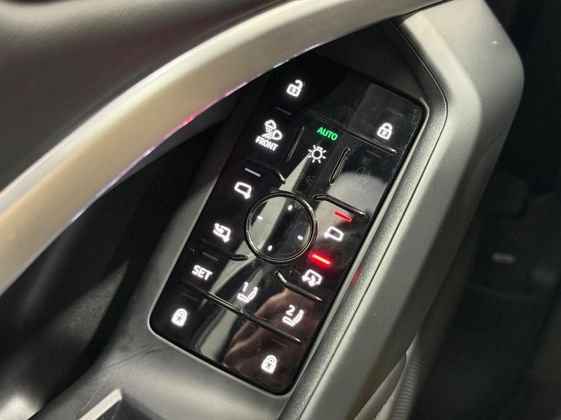 Audi Q5 Vehicle Image 18