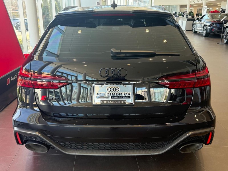 Audi RS 6 Avant Vehicle Image 4