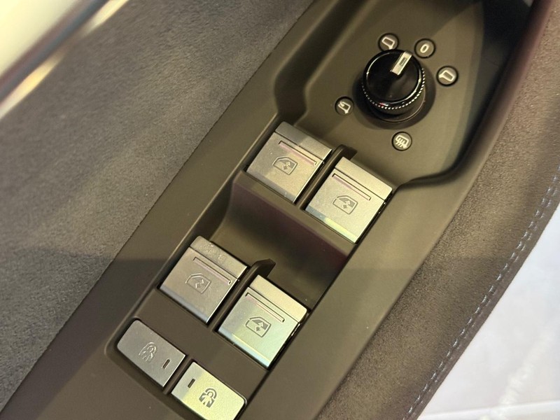 Audi RS 6 Avant Vehicle Image 19