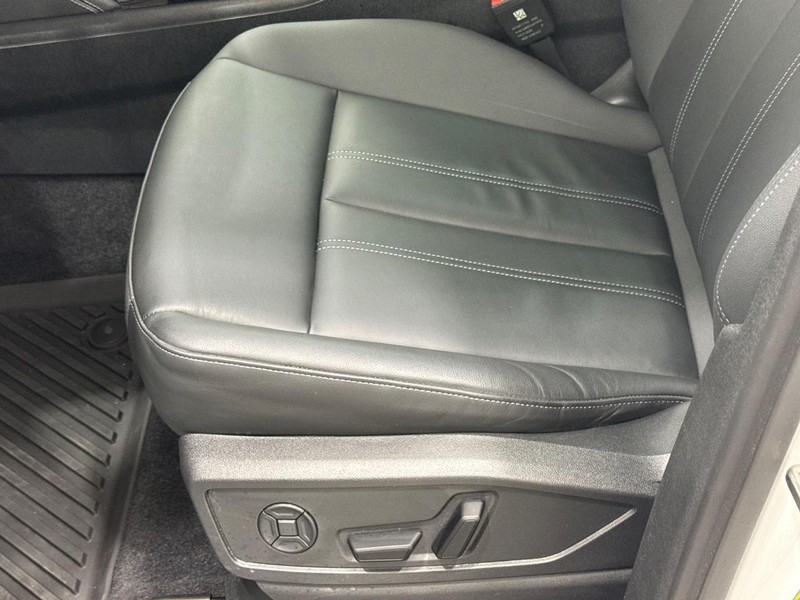 Audi Q5 Vehicle Image 19