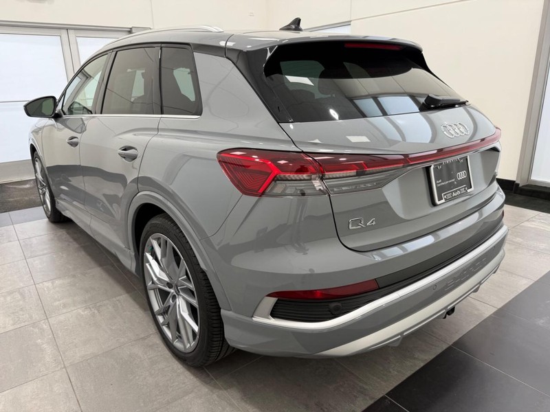 Audi Q4 e-tron Vehicle Image 4