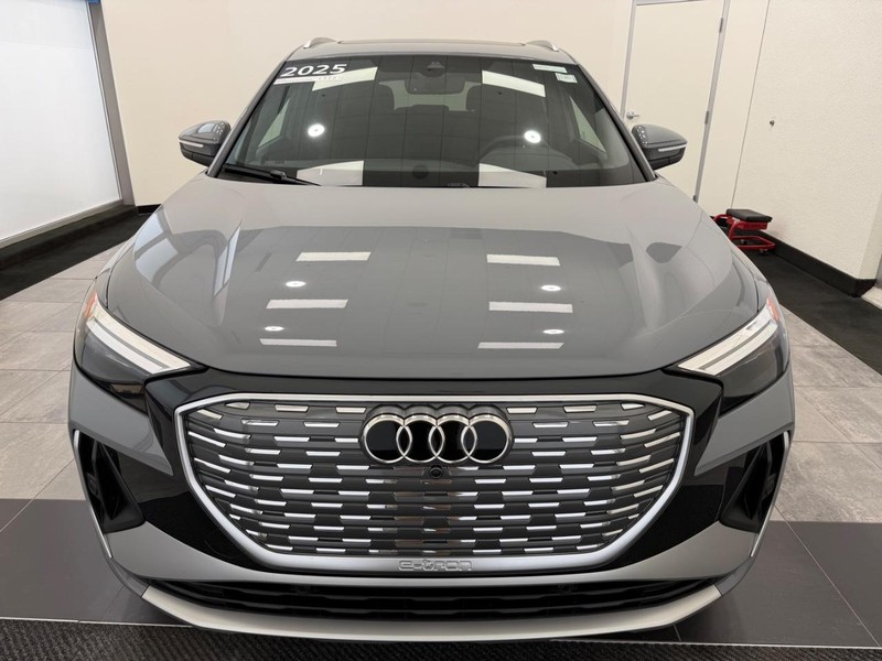 Audi Q4 e-tron Vehicle Image 7