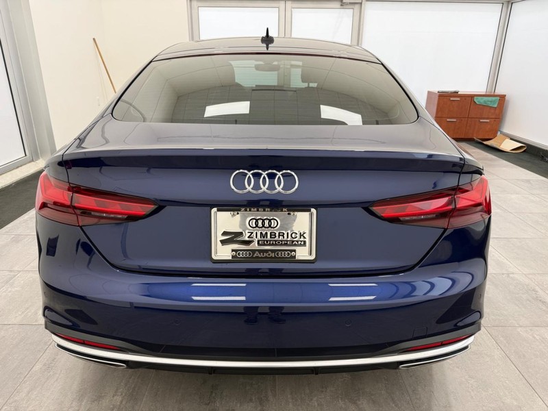 Audi A5 Sportback Vehicle Image 3