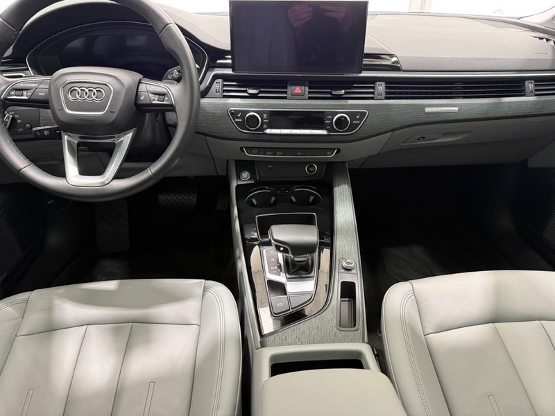 Audi A5 Sportback Vehicle Image 9