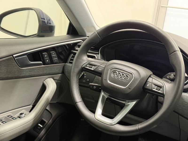 Audi A5 Sportback Vehicle Image 12