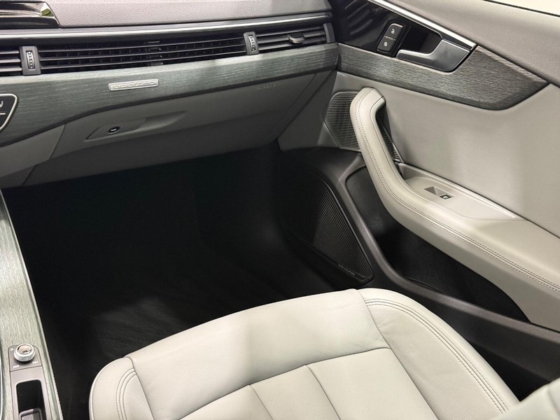 Audi A5 Sportback Vehicle Image 13