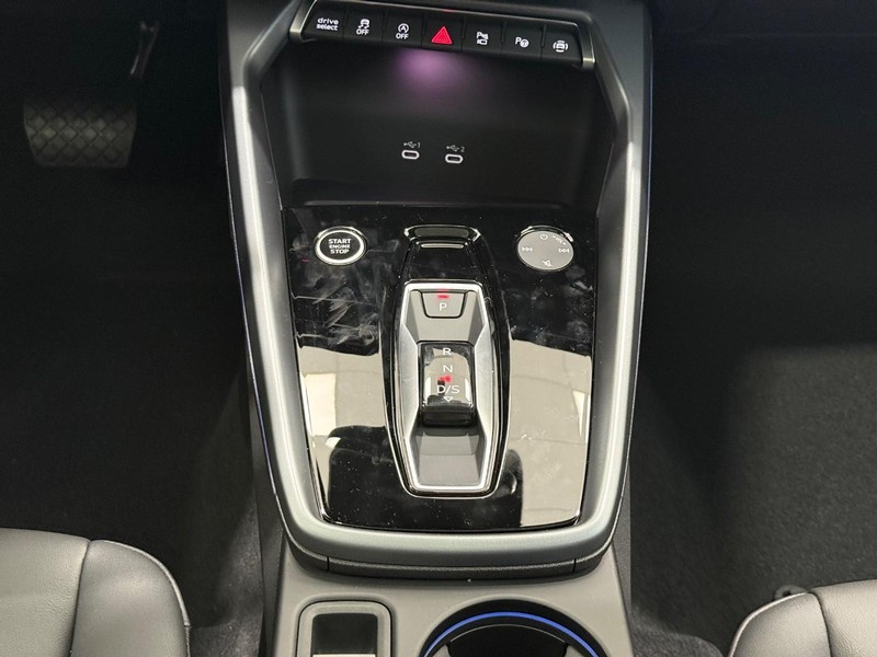 Audi A3 Vehicle Image 7