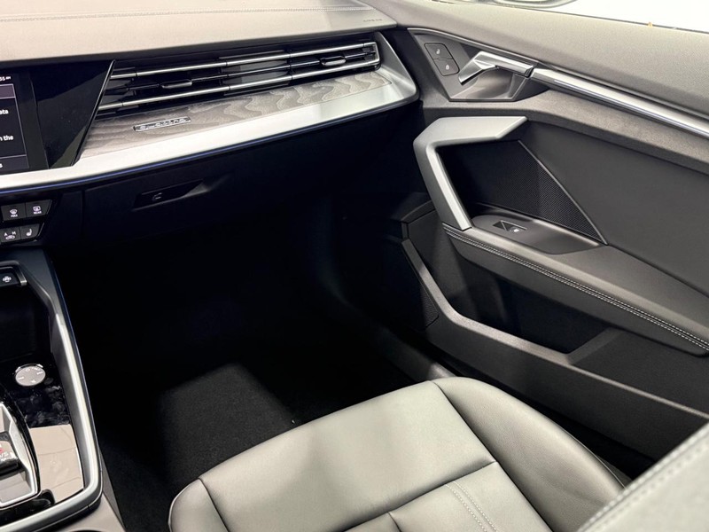 Audi A3 Vehicle Image 9