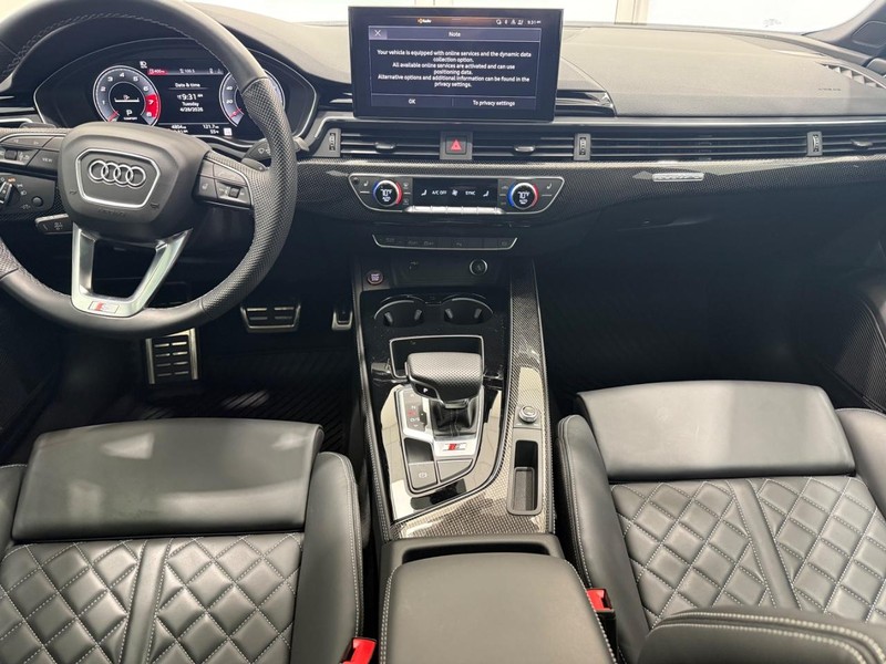 Audi S5 Sportback Vehicle Image 9