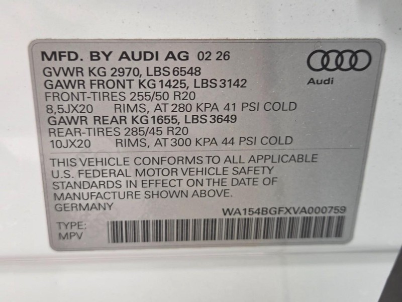 Audi Q6 e-tron Vehicle Image 16