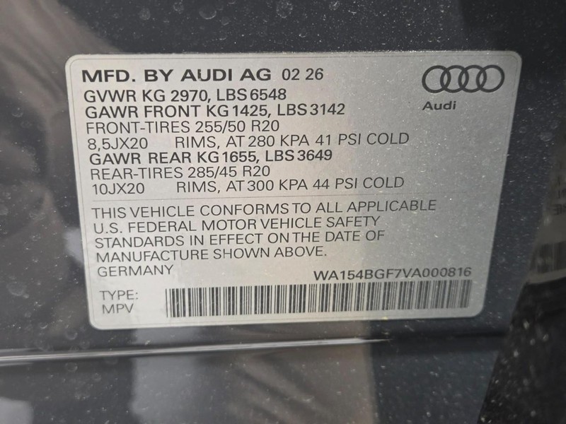 Audi Q6 e-tron Vehicle Image 15