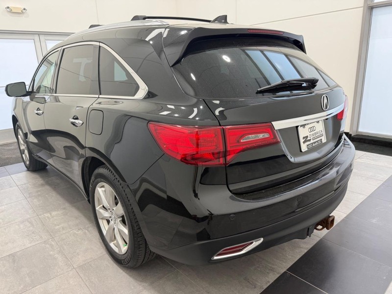 Acura MDX Vehicle Image 4
