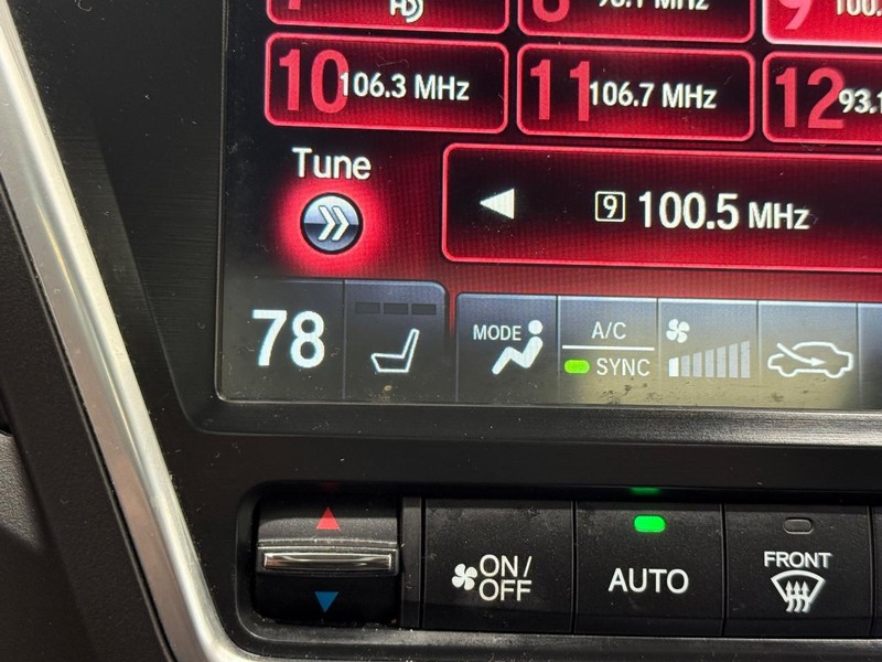 Acura MDX Vehicle Image 19
