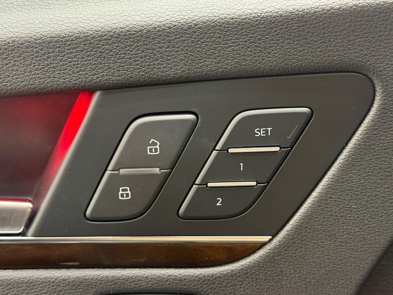 Audi Q5 Vehicle Image 14