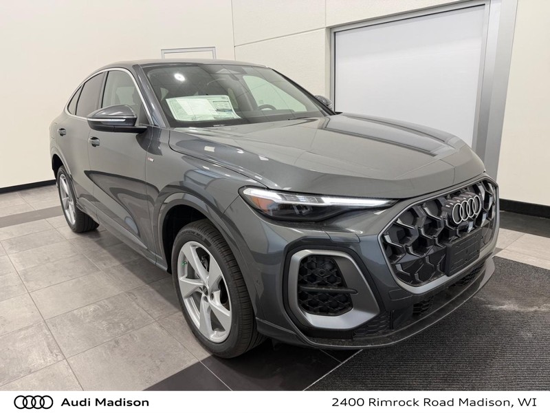 2026 Audi Q5 Sportback Premium Plus quattro's photo