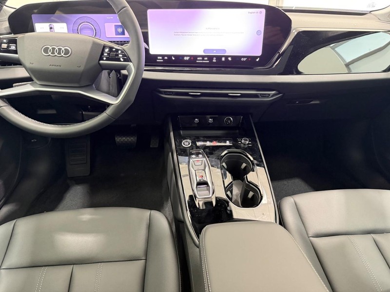 Audi A5 Vehicle Image 5