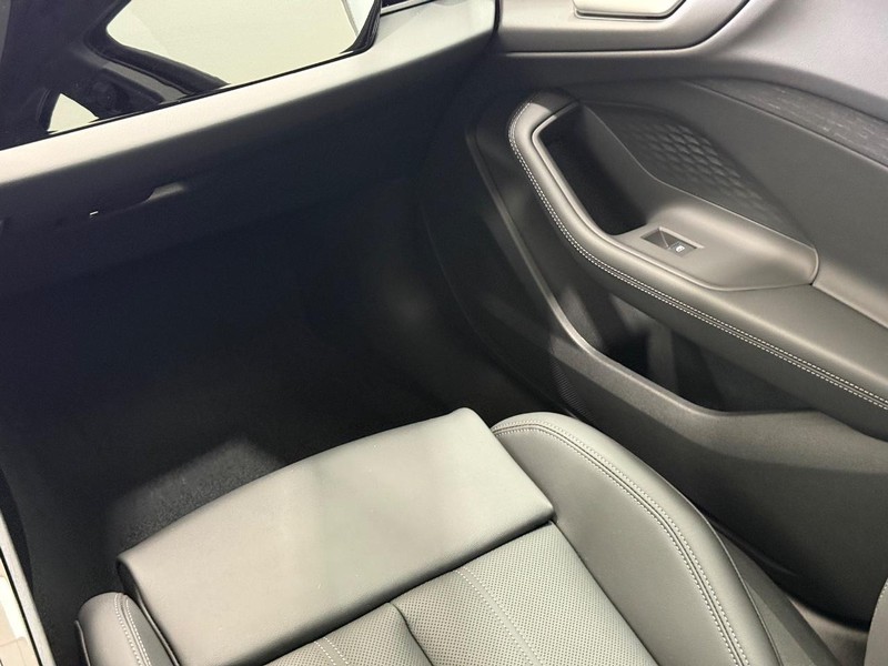 Audi A5 Vehicle Image 9