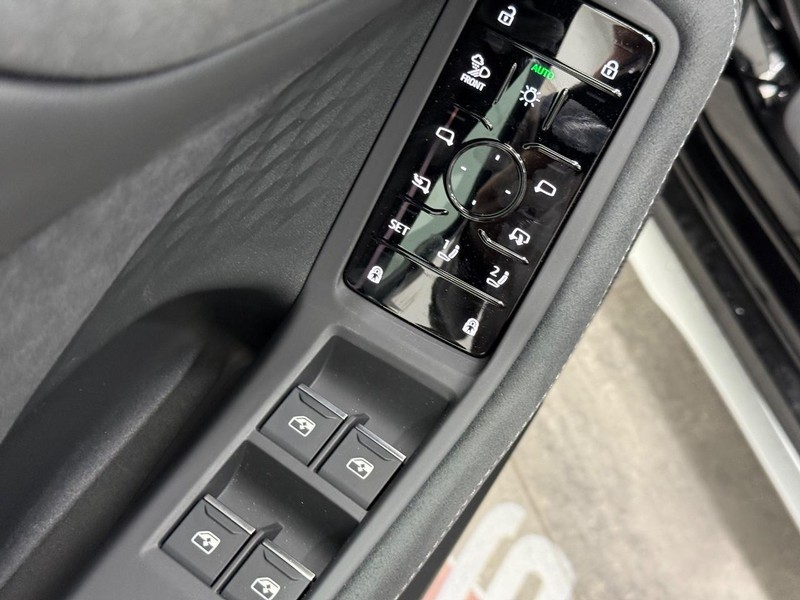 Audi S5 Vehicle Image 13