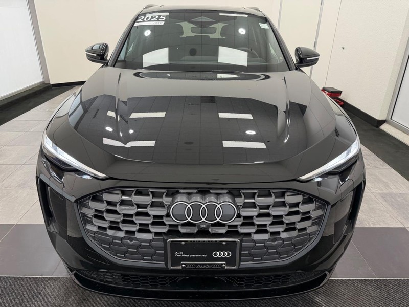 Audi Q5 Vehicle Image 7